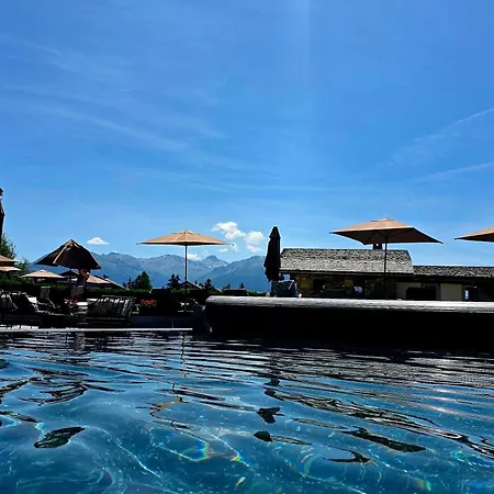 Avec Terrasse Et Piscine - Aux Petits Sapins Apartment